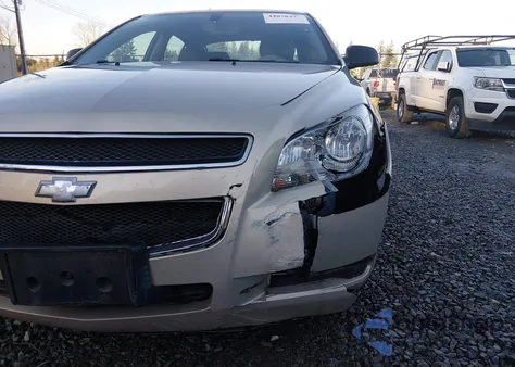 2010 Chevrolet Malibu Ls z USA, uszkodzony, nr VIN 1G1ZA5EB8AF189161